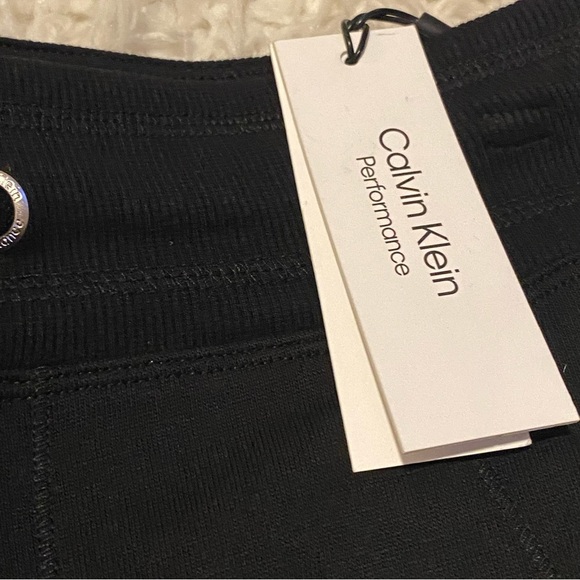 Calvin Klein performance Xs Women’s Shorts MWT 0699 #3 👠 - Picture 2 of 6